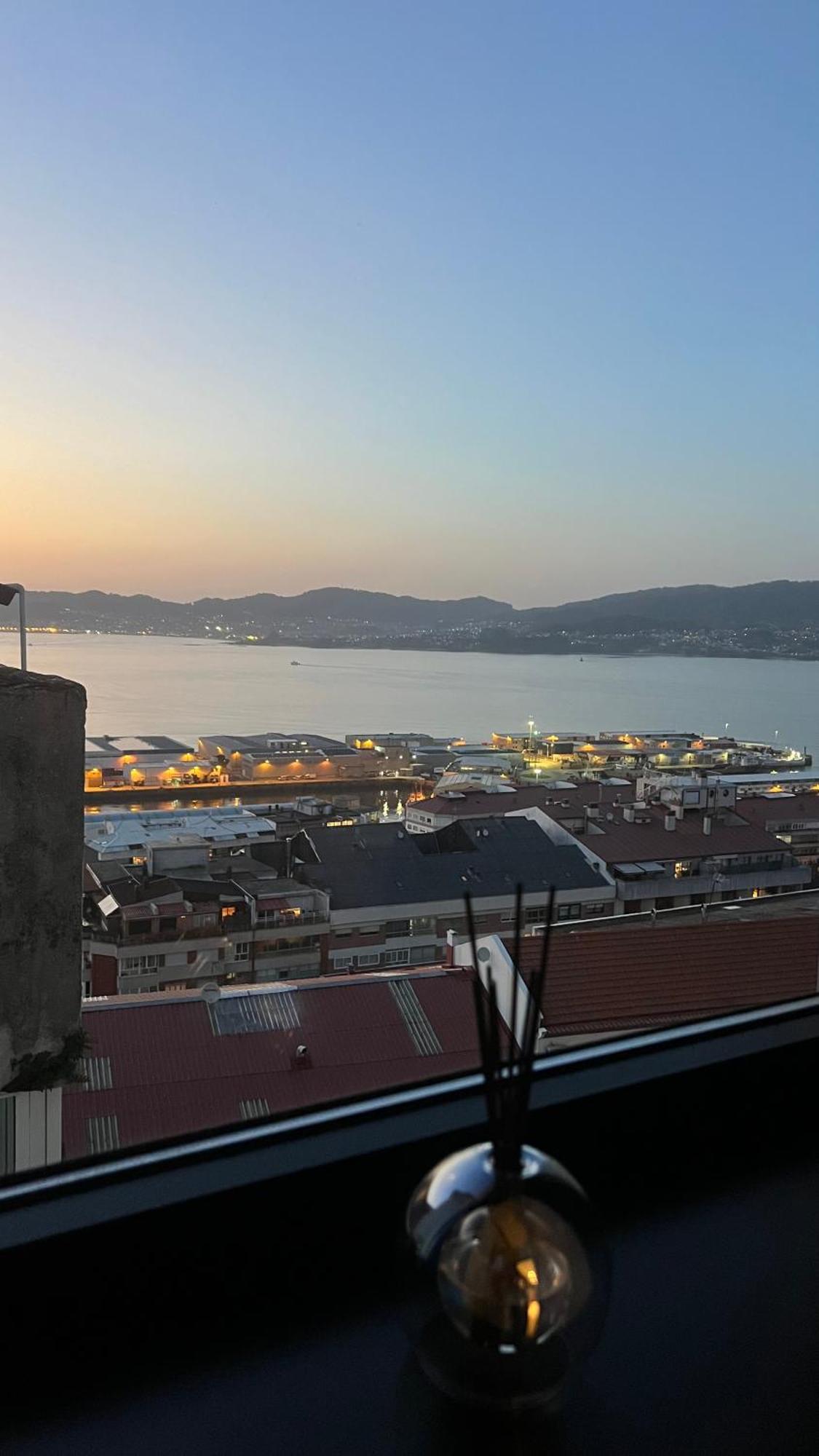 La Terraza Del Atico Con Parking Incluido Apartment Vigo Luaran gambar